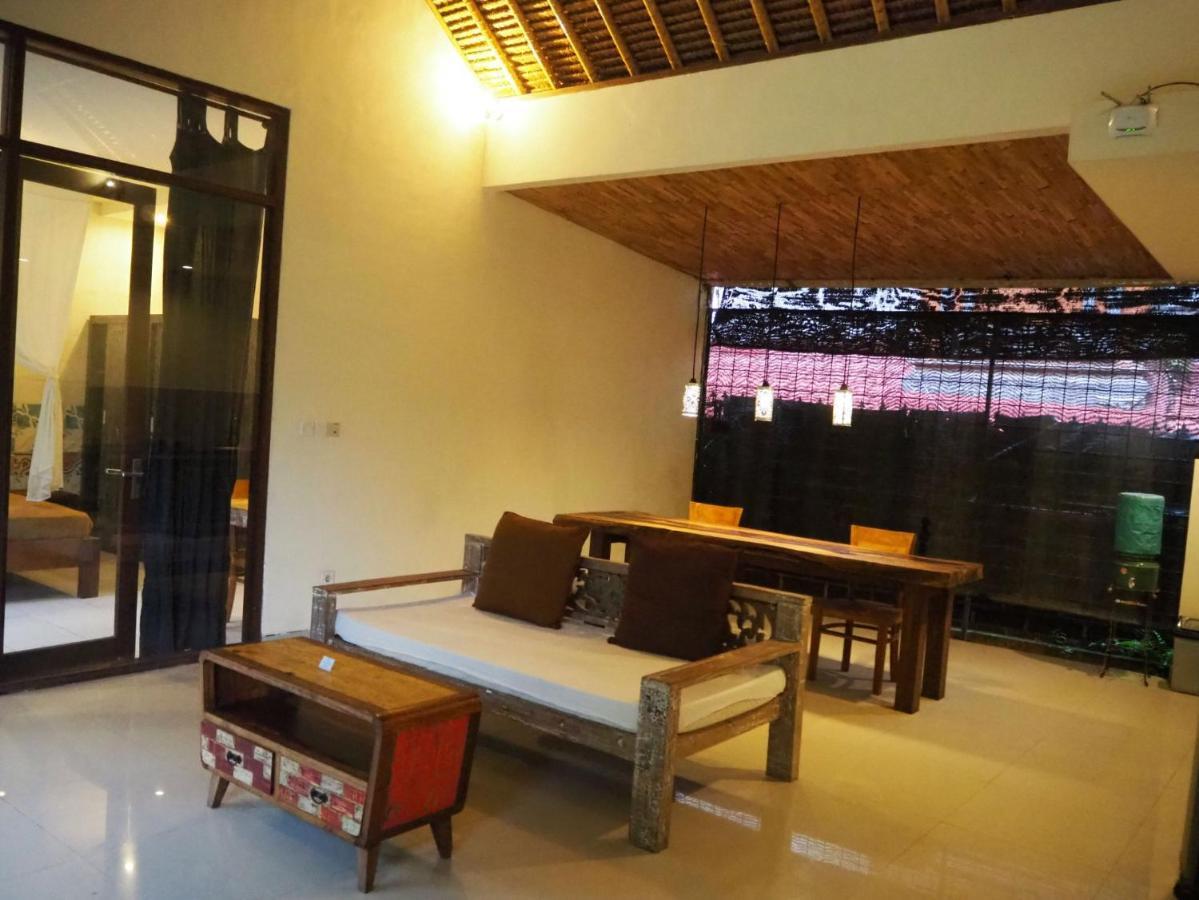 De Dalam Villa Ubud Eksteriør bilde